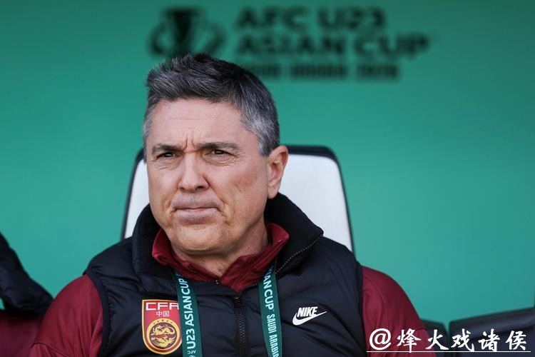 安东尼奥:中国足球渴望提高,这样的胜利非常重要 安东尼奥:中国足球渴望提高,这样的胜利非常重要